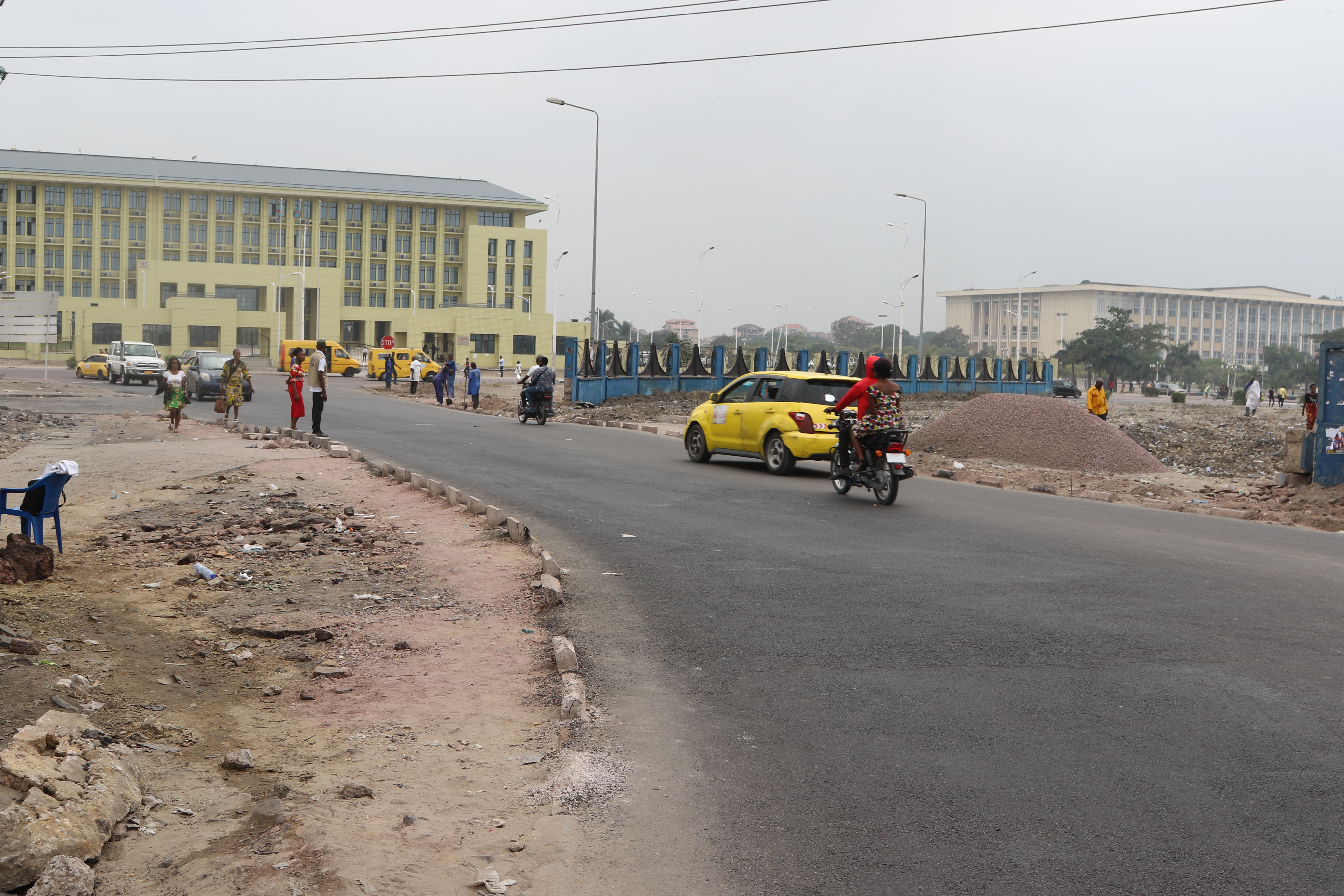 A wedding celebration turns tragic in Kinshasa: several dead in a fire and a stampede