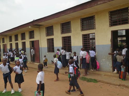 Kananga : lancement de la campagne  « école eza mombongo te»