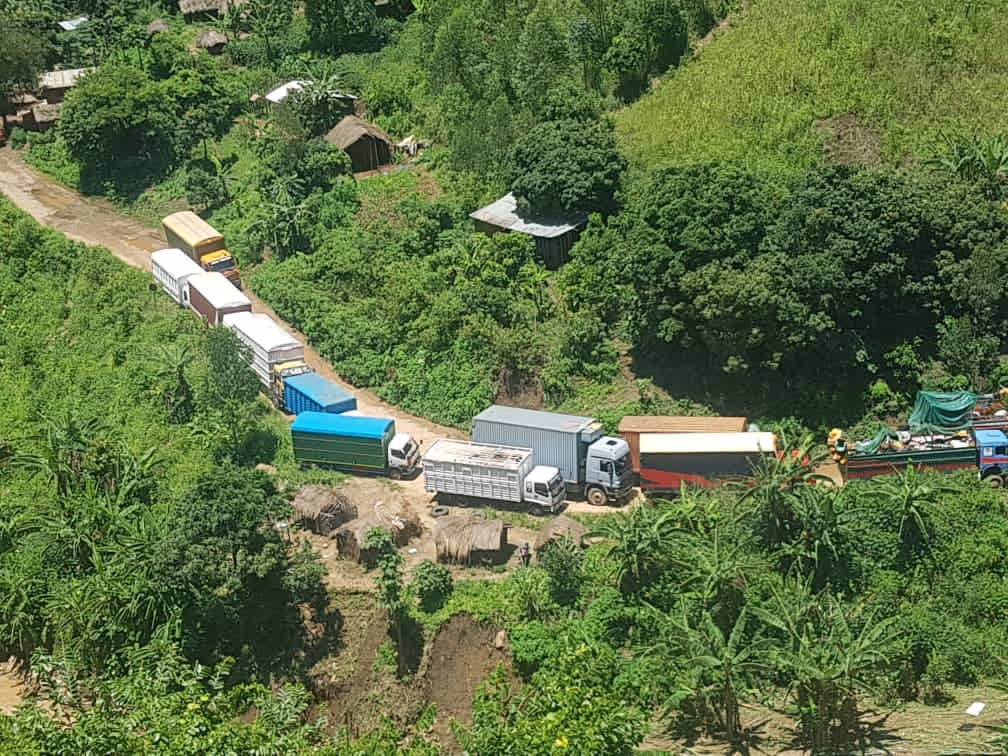 Sud-Kivu : de nombreux véhicules embourbés à la suite de la dégradation de la route de Fizi