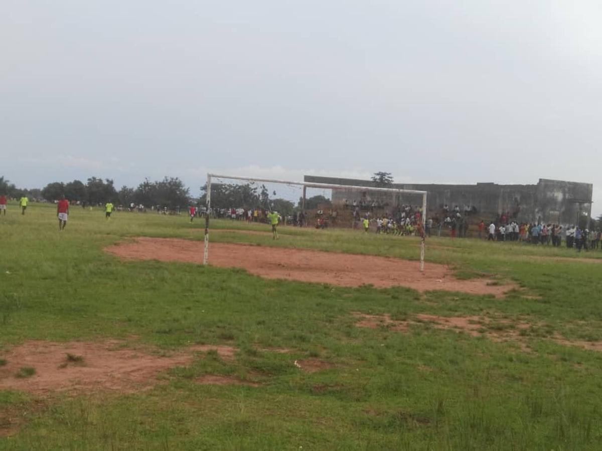 Une vue du stade de Ngandajika dans la province de Lomami..<br />Radio Okapi/Ph. Esther Ndalafina.