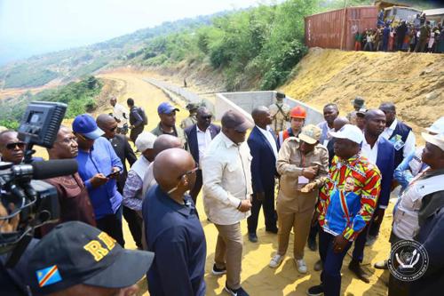 Kasaï-Central : Félix Tshisekedi attendu pour lancer les travaux de la route Kananga-Kalambambuji