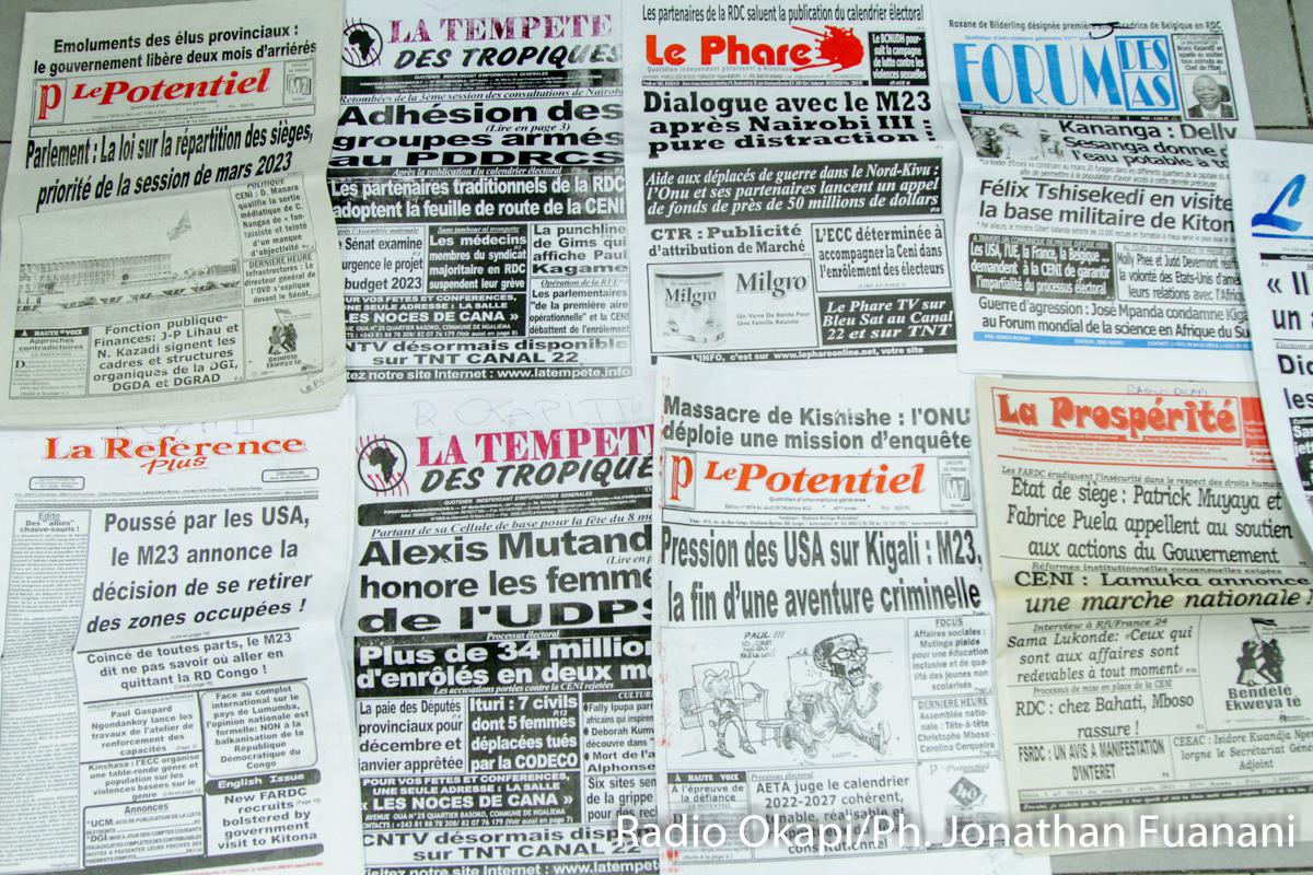 Les journaux parus à Kinshasa.<br />Radio Okapi/Ph. Jonathan Fuanani