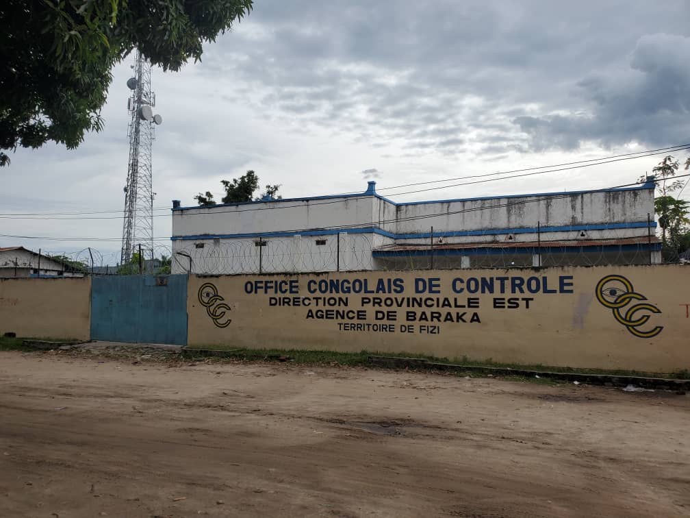 Fizi : l’administrateur du territoire appelle la population au calme malgré la coupure des réseaux de communication