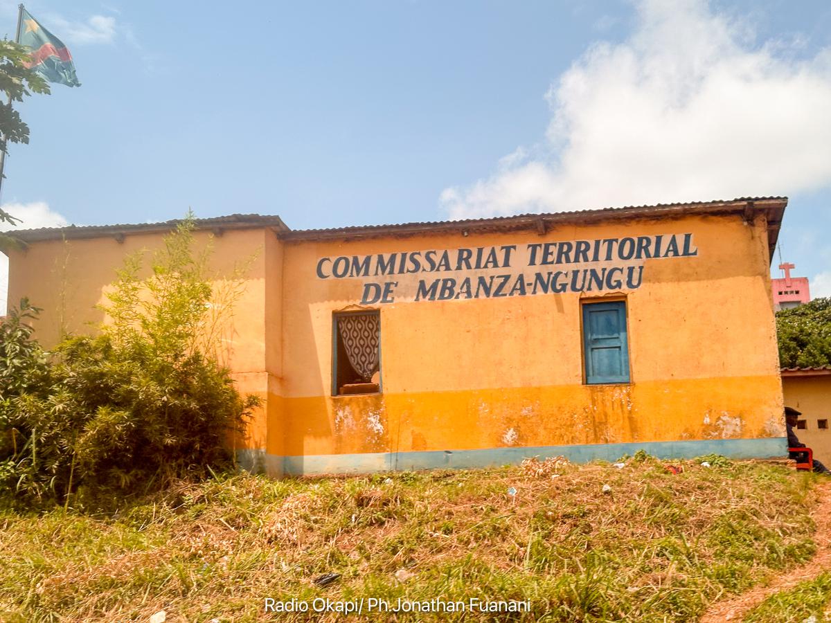 Vue du bureau du commissariat territorial de Mbanza-Ngungu <br />Radio Okapi/Ph. Jonathan Fuanani