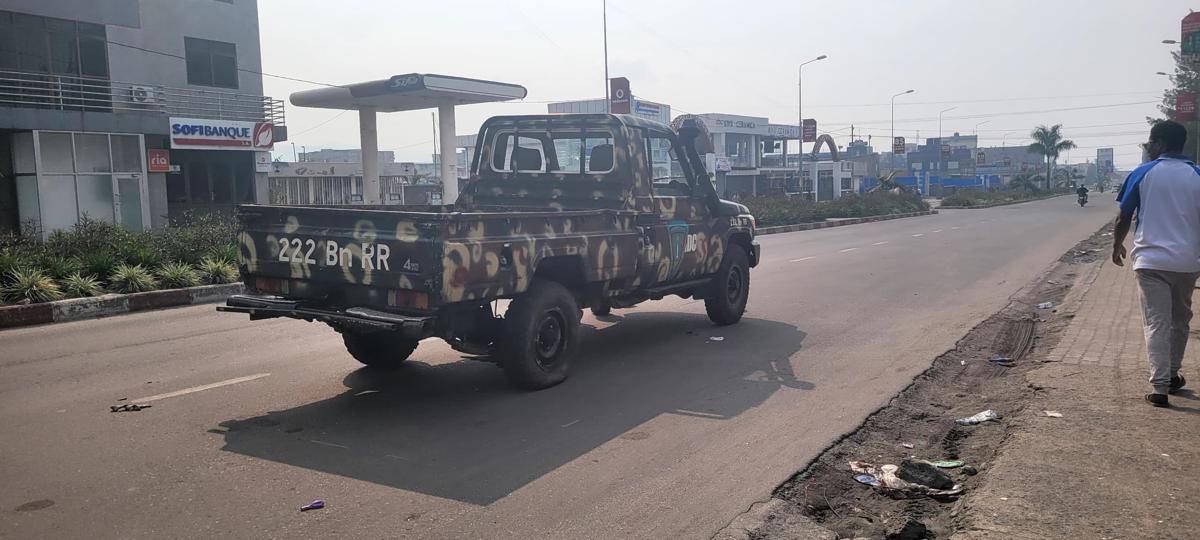 Véhicule militaire abandonné par les FARDC lors de l'entrée des M23 dans la ville de Goma. Janvier 2025<br />Ph/ Blaise Irenge
