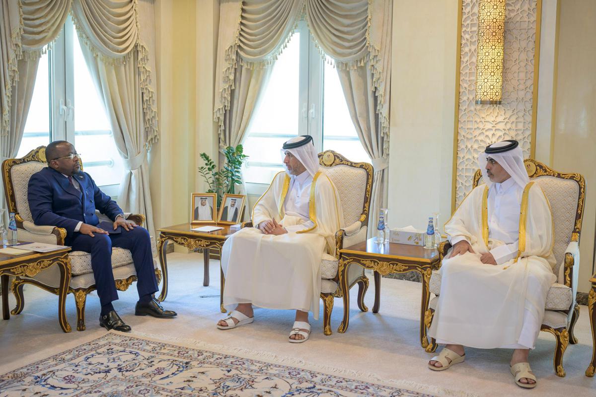 Rencontre entre le ministre congolais de l’Intérieur Jacquemain Shabani et le ministre qatari d’État aux Affaires intérieures, Cheikh Abdulaziz ben Faisal Al Thani, le 16/07/2025.<br />Ministère qatari des Affaires intérieures 20250717082941567325_Gv-jtQbXwAAaNlc.jpg?imgmax=1200