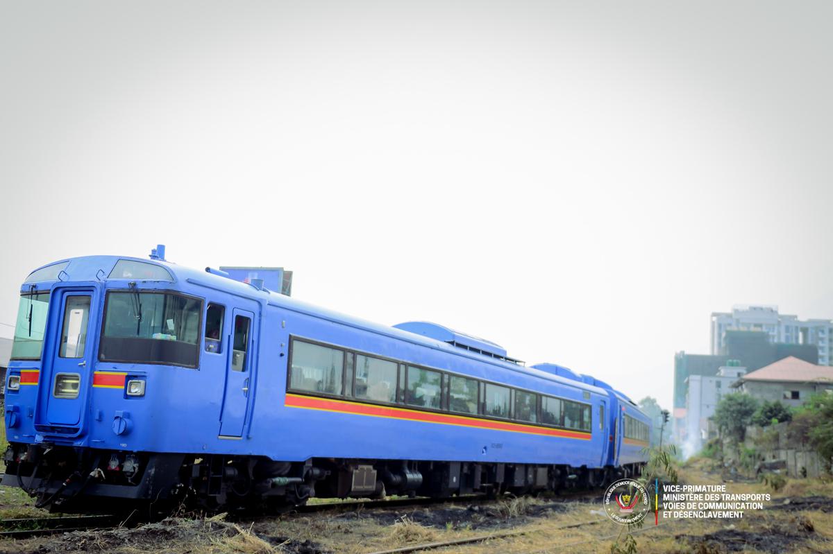 ( Photo d'illustration) Des voitures-voyageurs automotrices mors de la reprise du trafic ferroviaire Kinshasa-Matadi (province du Kongo-central), le 05/09/2025.<br />Présidence RDC