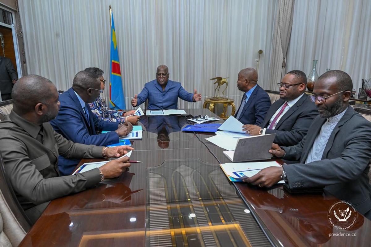 Félix Tshisekedi préside une réunion de conjoncture économique sur l’appréciation du franc congolais, le 22/10/2025. <br />Présidence RDC