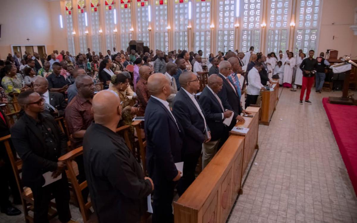 Hommages dimanche 2 novembre 2025 à Kinshasa à l’ancien évêque de Bukavu, Mgr Christophe Munzihirwa, assassiné en 1996.</p>
<p><br />Photo Droits Tiers