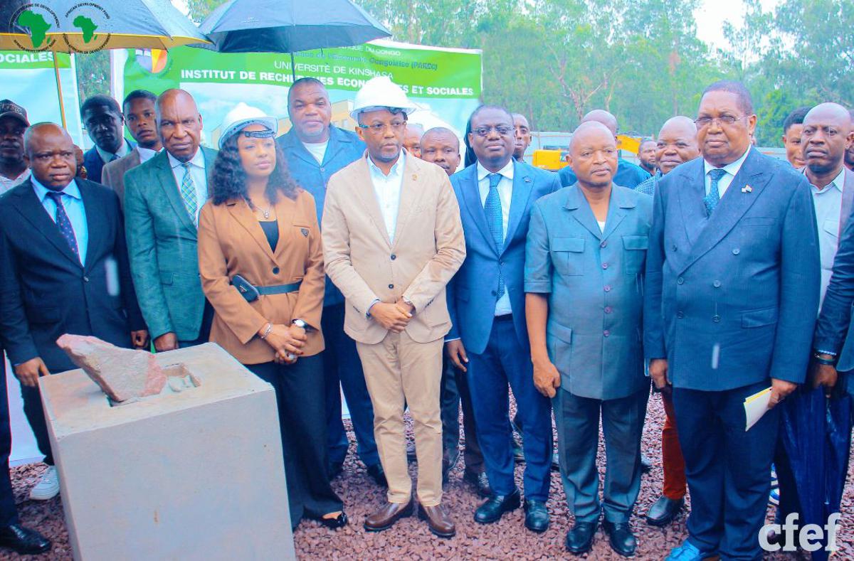 Pose de la première pierre des travaux de construction de l’Institut des Recherches Économiques et Sociales (IRES) de l’Université de Kinshasa, mardi 4 novembre 2025, à Kinshasa.<br />Radio Okapi/Ph. Blaise Shindani. 20251105141243875036_BAD.jpg?imgmax=1200