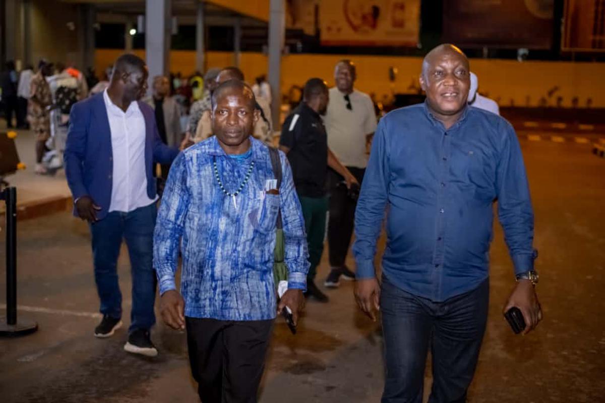 Arrivée dans la nuit de dimanche 16 novembre 2025 à Kinshasa des experts Daniel Igali (Nigéria) et Vincent Aka (Côte d’Ivoire) pour évaluer les capacités de la République démocratique du Congo à organiser les Championnats d’Afrique des Nations de luttes associées en 2026.<br /> Photo Fédération congolaise de luttes associées
