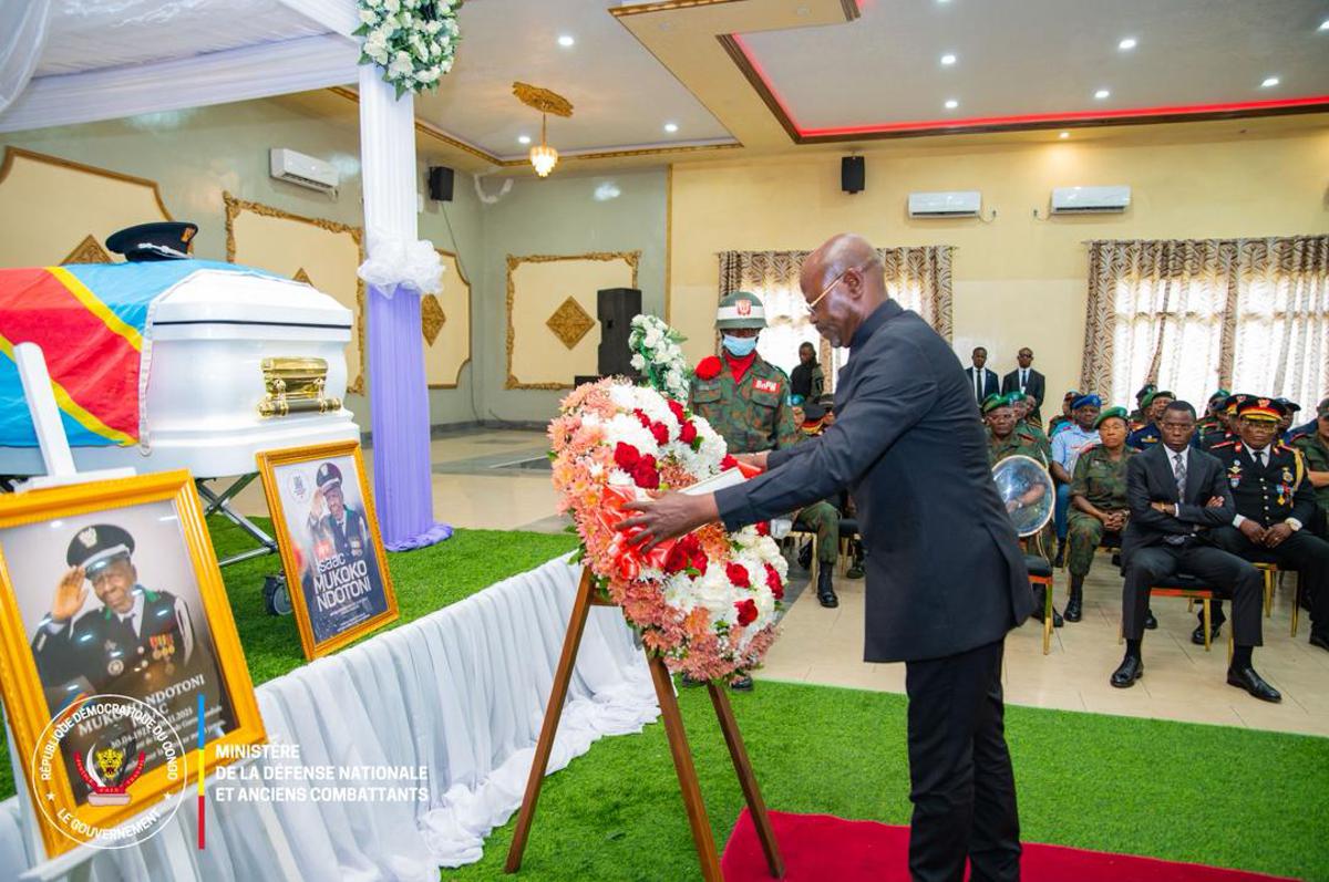 Hommages nationaux au sergent Mukoko Ndotoni, vétéran centenaire de la Seconde Guerre mondiale. Kinshasa, le 22 novembre 2025.<br />Photo Ministère de la Défense