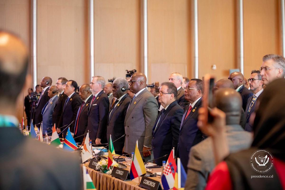 Le président de la République, Félix Tshisekedi a participé, ce lundi 24 novembre 2025, à Luanda, en Angola, au 7ème Sommet des Chefs d’État et de gouvernement Union européenne - Union africaine (AU-EU).<br />Photo/Cellcom Présidence de la Rép.