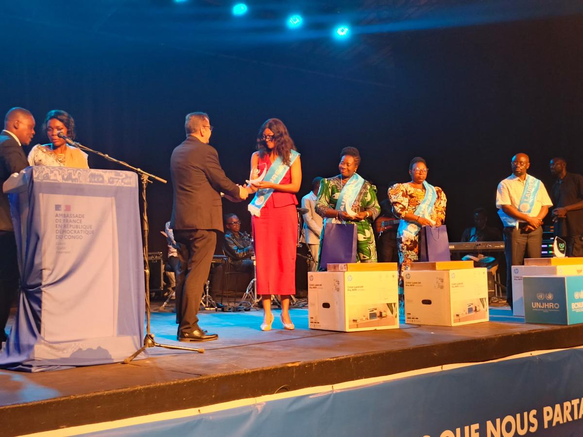 Remise du prix Julienne Lusenge pour la défense des droits de l'homme. Kinshasa, le 10 décembre 2025<br />Radio Okapi/Ph.