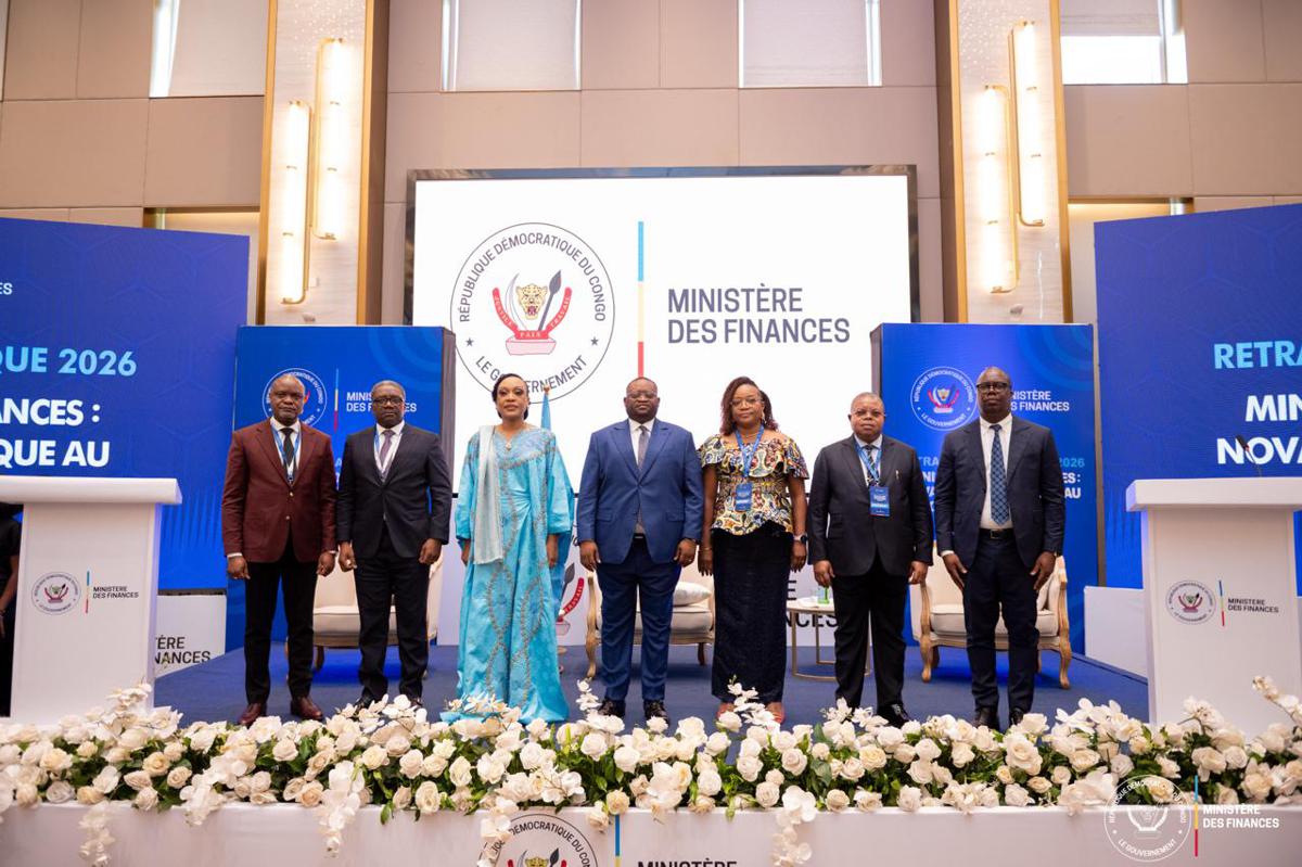 Cloture à Kinshasa de la retraite du ministère des Finances, consacrée à l’évaluation des performances de l’année 2025 et à la définition des priorités pour 2026.<br />Photo/Cellcom ministère des Finances.