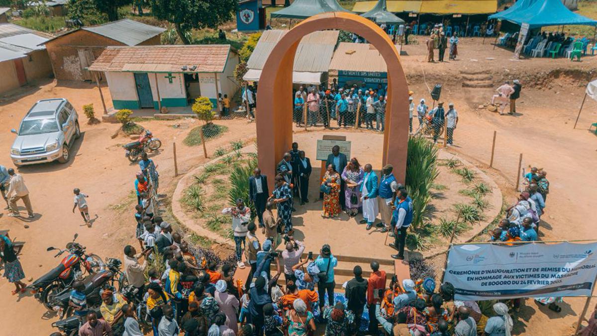 Un mémorial a été inauguré mardi 24 février à Bogoro, localité située à 25 kilomètres de Bunia (Ituri).<br />Radio Okapi/Ph. Jean-Claude Locky. 20260226164339916429_Bogoro_1.jpg?imgmax=1200