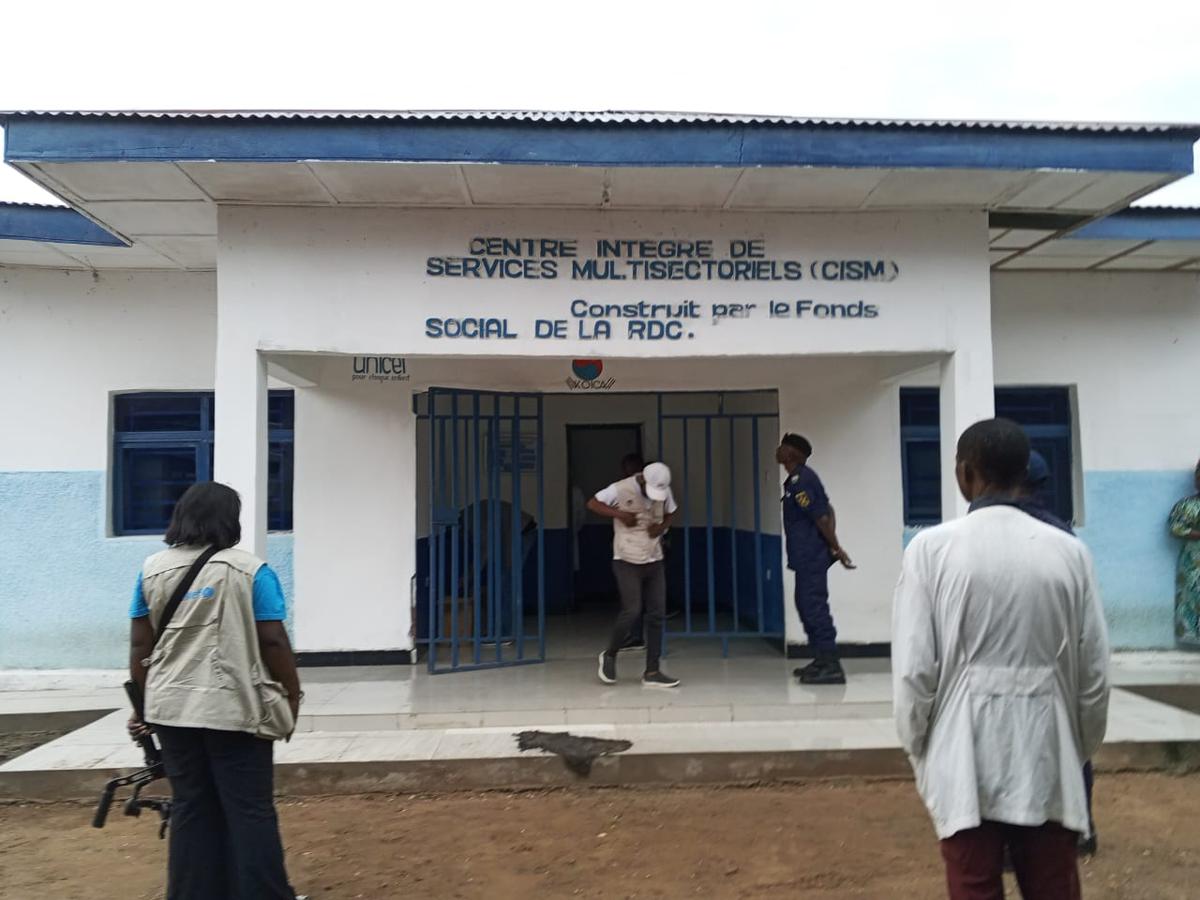 Le Centre des services multisectoriels (CISM) de Nyunzu, territoire de tanganyika, remis aux autorités provinciales, jeudi 19 mars 2026, après des travaux de réhabilitation de l'UNICEF et l'ONG Heal Africa. <br />Photo/Cellcom UNICEF.