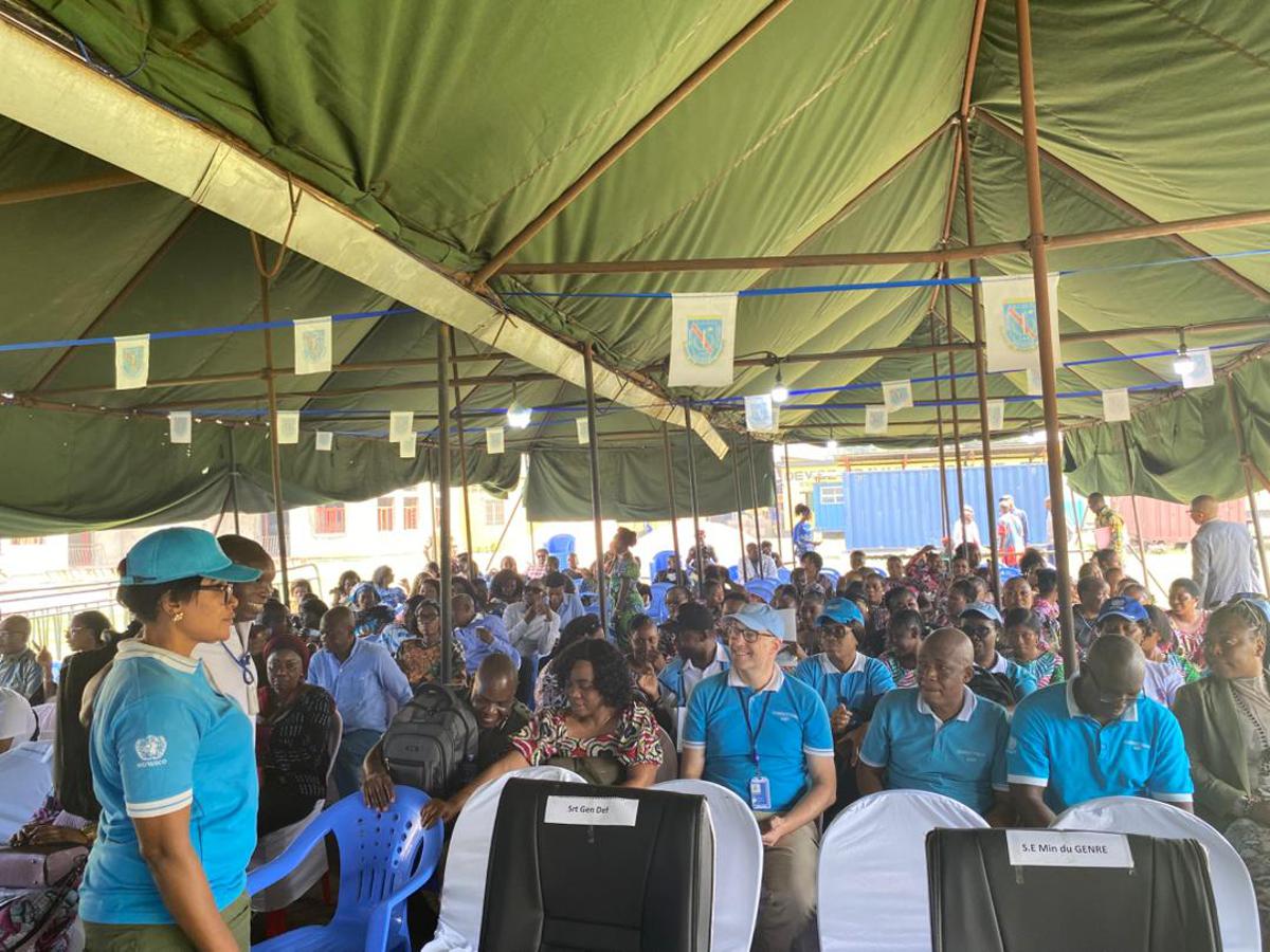 Vue des femmes detenues lors d'une formation organisée, samedi 28 mars 2026, dans l'enceinte de la prison militaire de Ndolo, à Kinshasa.<br />Radio Okapi/Ph. Nancia Tambo.