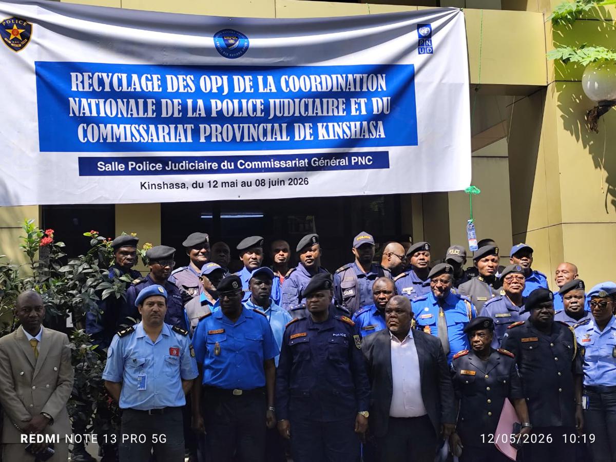 Des policiers congolais et ceux de la MONUSCO, mardi 12 mai 2026, lors de l'ouverture de l'Atelier de recyclage organisé avec l'appui du PNUD. à Kinshasa.<br />Photo/Droits Tiers.