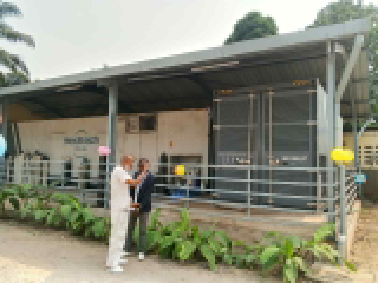 L’UNICEF remet une usine de production d’oxygène médical au Centre hospitalier de Kingasani à Kinshasa