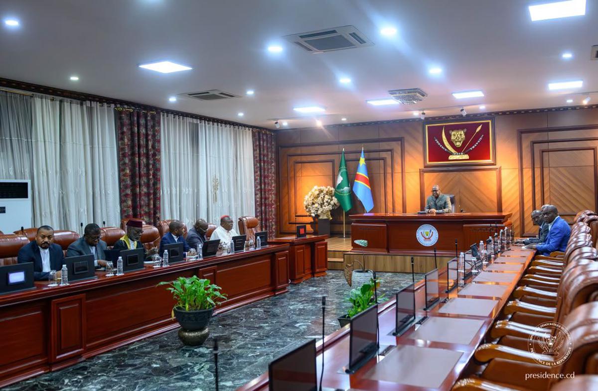 Vue de la rentre le Président Félix Tshisekedi et des chefs des confessions religieuses, vendredi 17 juillet 2026 au Palais de la nation à Kinshasa. <br />Photo PrésidenceRDC