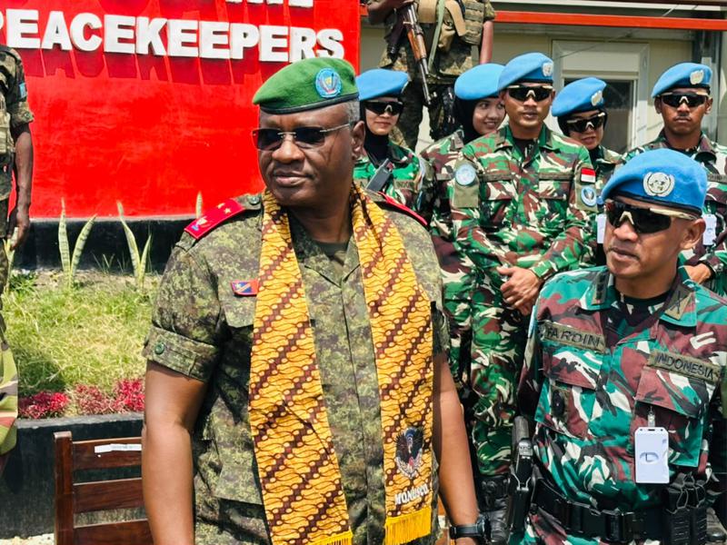 ( Photo d'illustration )<br /> Le gouverneur de l’Ituri, le général-major Gaby Kasongo, lors d’une visite à la base des Casques bleus de la MONUSCO à Ndoromo, à Bunia, en juillet 2026<br />Radio Okapi/ph Jean Claude Loky 20260810143514664517_WhatsApp_Image_2026-08-10_at_13.26.37.jpeg?imgmax=800