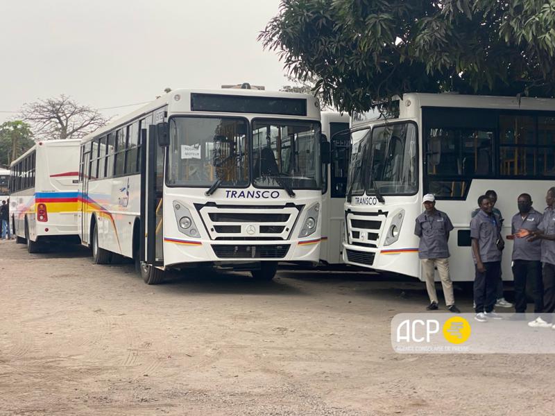 Le charroi automobile de la société de transport au Congo (TRANSCO) s’enrichit de trente nouveaux bus de marque Mercedes. 25 août 2026<br />Photo ACP