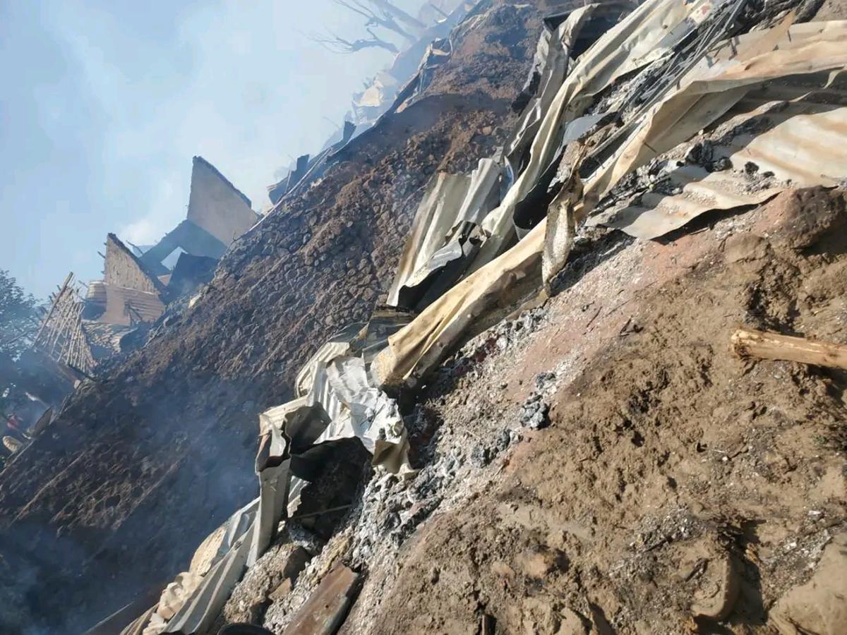 Vue des dégâts causés par un incendie meurtrier survenu jeudi 10 septembre 2026 sur l’avenue Kasheke de Bukavu (Sud-Kivu).<br />Photo Droits Tiers